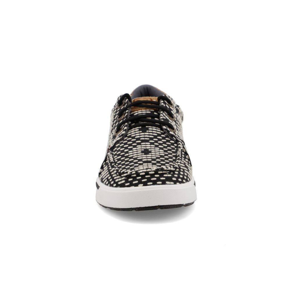 Kicks | YCA0008