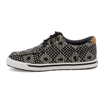 Kicks | YCA0008 | Side View