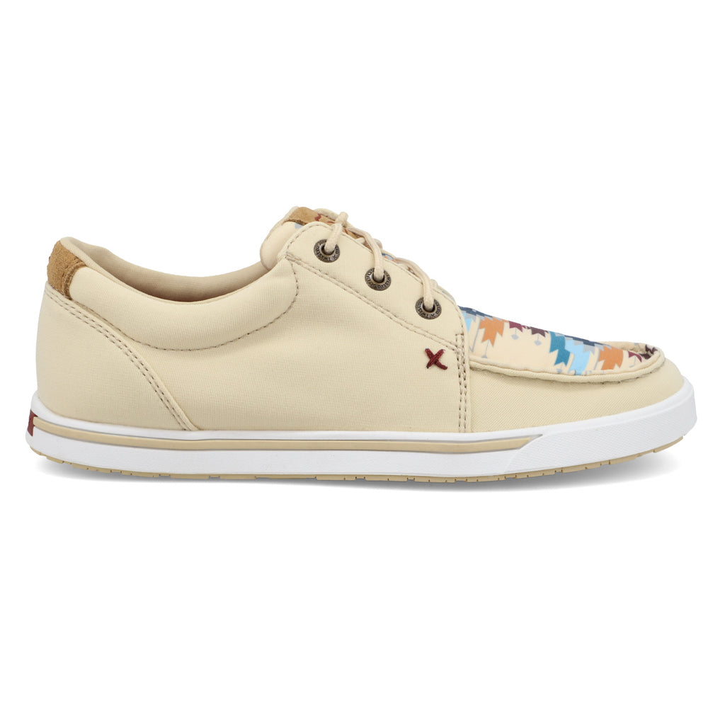 Kicks | WCA0085