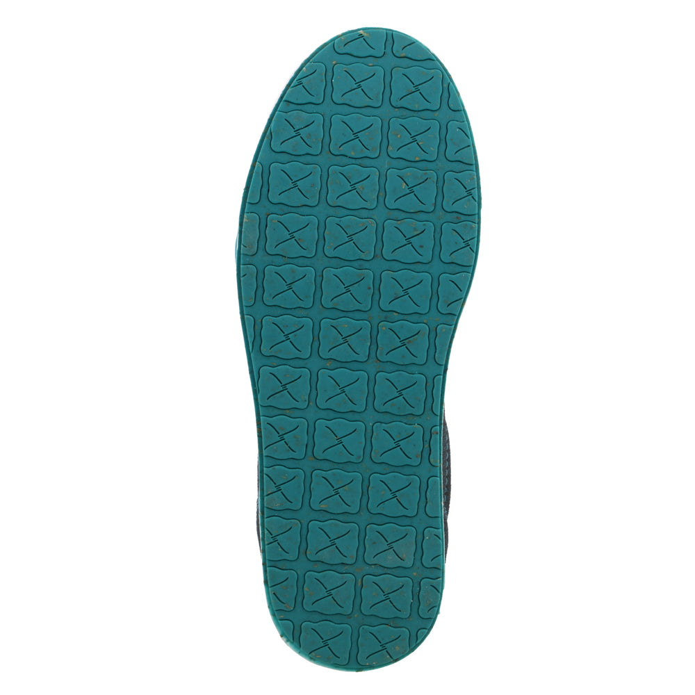 Kicks | YCA0011